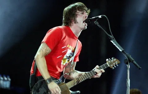 Photo to represent shows from 2002